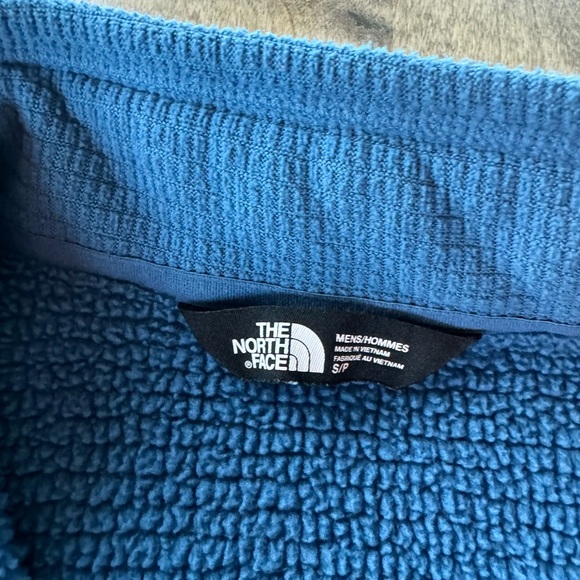 Men’s small North Face - Picture 4 of 4